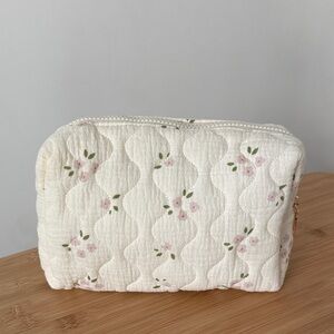 Elegant Quilted Floral Cosmetic Pouch